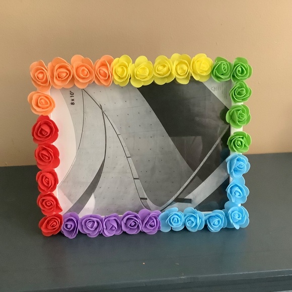 8”x10” multi colored rainbow real touch rosebud picture frame - Picture 2 of 6